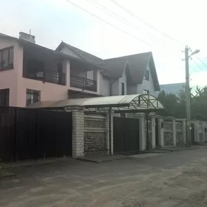 Коттедж в микрорайоне Барановки