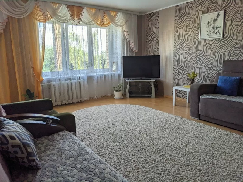 Двушка в Центре по Ленина на сутки,  недалеко от вокзала  9